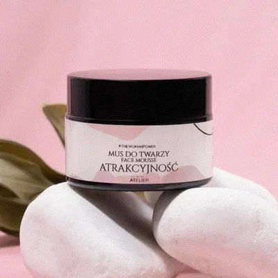 Naturalne Atelier Mus do twarzy `Atrakcyjność`