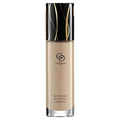 Oriflame Giordani Gold, Age Defying Serum Boost Foundation (Podkład odmładzający na bazie serum)