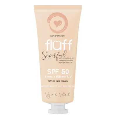 Fluff Superfood, Krem wyrównujący koloryt  z filtrem UV SPF 50