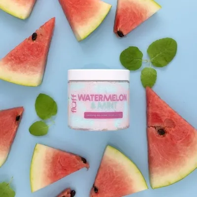 Fluff Watermelon & Mint Body Scrub (Peeling do ciała o zapachu arbuza i mięty)