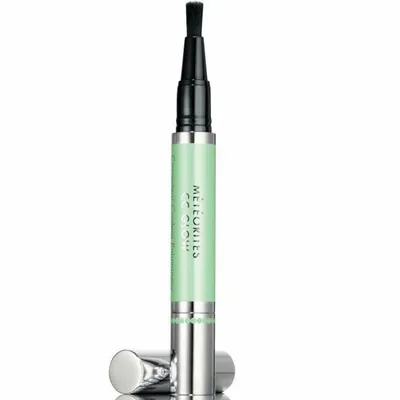 Guerlain Météorites, CC Glow Concealer (Rozświetlający korektor neutralizujący zaczerwienienia)