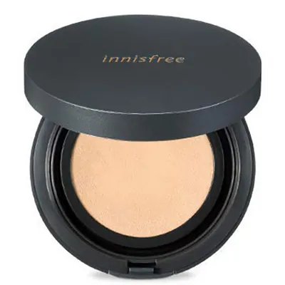 Innisfree Light Fit Cushion SPF33 PA++ (Podkład w poduszeczce)