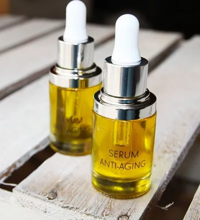Naturologia Serum anti-aging do twarzy