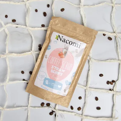 Nacomi Coffee Scrub Strawberry Frappe (Peeling do ciała suchy `Truskawka`)