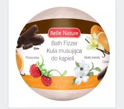 Belle Nature Bath Fizzer (Musująca kula do kąpieli `Poziomka, białe kwiaty i czekolada`)