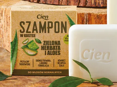 Cien Szampon do włosów normalnych w kostce `Zielona herbata i aloes`