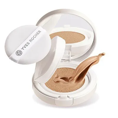 Yves Rocher Pure Light Cushion (Płynny podkład w kompakcie)
