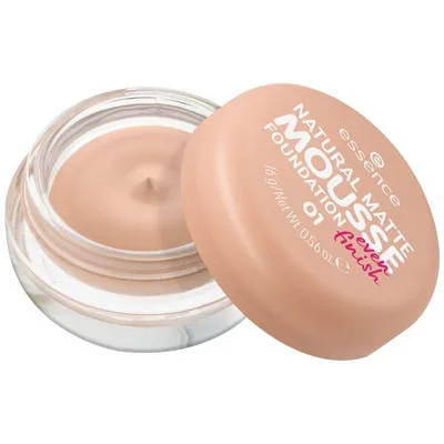 Essence Natural Matte Mousse Foundation (Podkład do twarzy w musie)