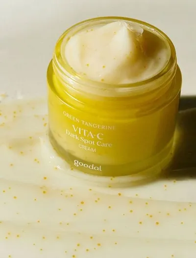 Goodal Green Tangerine, Vita-C Dark Spot Care Cream (Rozjaśniający krem do twarzy)