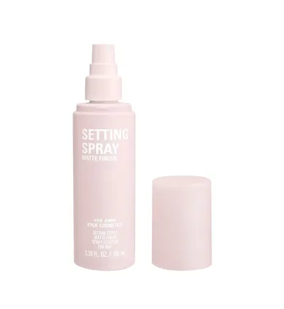 Kylie Cosmetics Matte Finish Setting Spray (Matujący utrwalacz do makijażu)