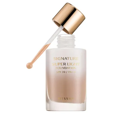Missha Signature, Super Light Foundation SPF 20 PA++ (Superlekki podkład do twarzy)