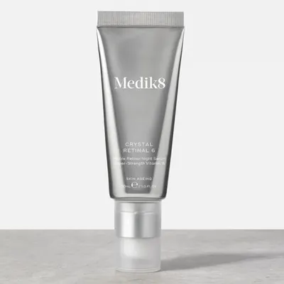 Medik8 Crystal Retinal 6, Stable Retinal Night Serum (Stabilne serum na noc o wysokiej mocy z aldehydem retinowym)