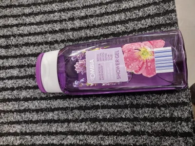 Ombia Wild Rose Lavender Shower Gel (Żel pod prysznic)