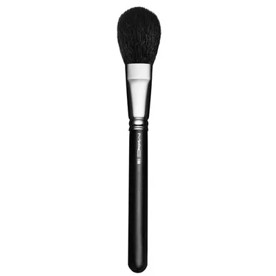 M.A.C. Large Powder Brush (Pędzel do pudru 150)