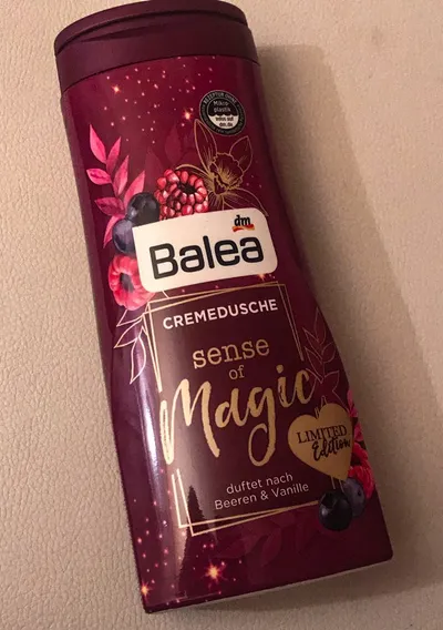 Balea Sense of Magic Cremeduche (Kremowy żel pod prysznic `Jagody i wanilia`)