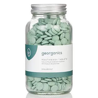 Georganics Mouthwash Tablets Natural Mouth & Breath Freshener with Sodium Bicarbonate Spearmint (Tabletki do płukania jamy ustnej `Zielona mięta`)