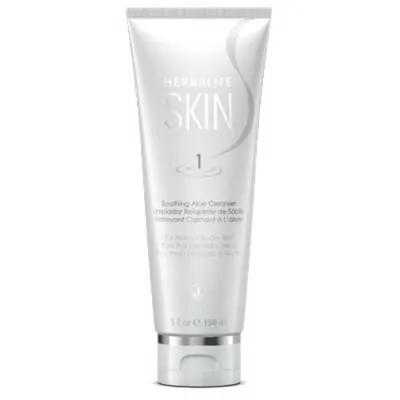 Herbalife Skin, Kojący żel oczyszczający z aloesem
