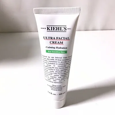 Kiehl's Ultra Facial Cream Calming Hydration For Sensitive Skin (Nawilżający krem do cery wrażliwej)