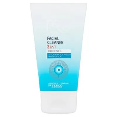 Pro Formula Facial Cleaner 3 in 1 (Żel do mycia twarzy 3 w 1)