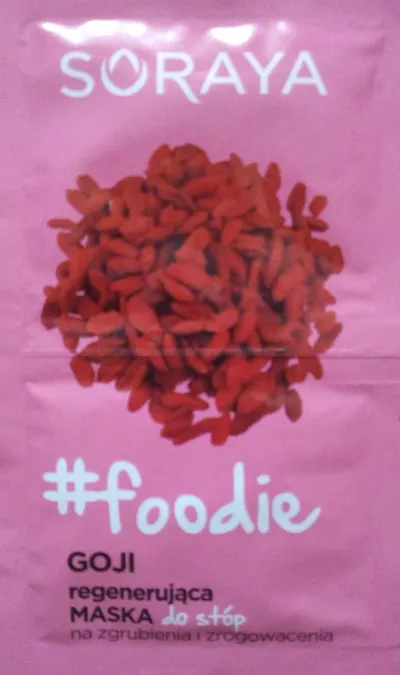 Soraya # Foodie, Regenerująca maska do stóp na zgrubienia i zrogowacenia `Goji`