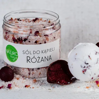 Naturologia Sól do kąpieli z płatkami róż