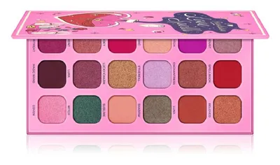 I Heart Revolution Book Of Love Spells Eyeshadow palette (Paleta cieni do powiek)