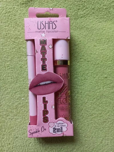 Ushas Sparkle On Lip Gloss (Zestaw do ust)