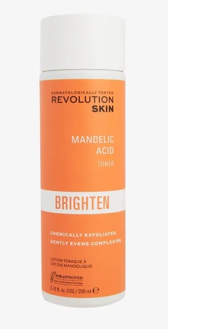 Revolution Skincare Mandelic Acid Exfoliating Toner Brighten (Złuszczający tonik do twarzy z kwasem migdałowym)