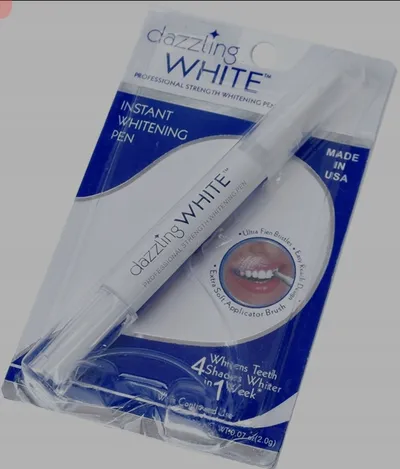 Dazzling White Instant Whitening Pen (Pisak z żelem do wybielania zębów)