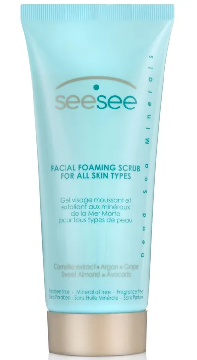 See See Facial Foaming Scrub For All Skin Types (Pieniący się scrub do twarzy dla wszystkich typów cery)