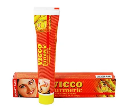 Vicco Turmeric Skin Cream with Sandalwood Oil (Krem turmeric z kurkumą i olejkiem sandałowym)