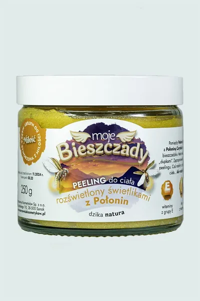 Naturolove Moje Bieszczady, Peeling do ciała Rozświetlony Świetlikami z Połonin