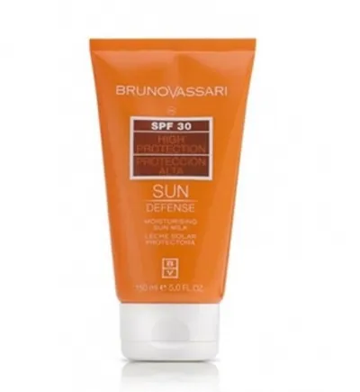 Bruno Vassari Sun Defense, Protection Milk SPF 30 (Mleczko do opalania SPF 30)