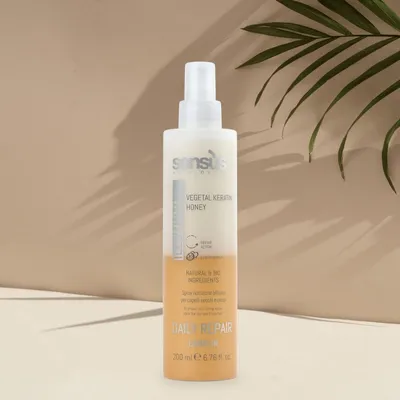 Sens.US Illumyna, Elixir Keratin Build (Dwufazowa odżywka w sprayu z miodem i keratyną)