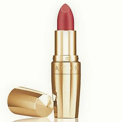 Avon Creme Legend Lipstick (Kremowa szminka do ust)
