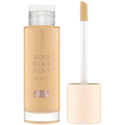 Catrice Soft Glam Filter Fluid (Rozświetlający podkład do twarzy)