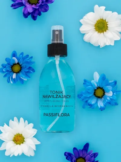 By Kamila Wybrańczyk Moisturizing Toner Passion Flower (Tonik nawilżający `Passiflora`)