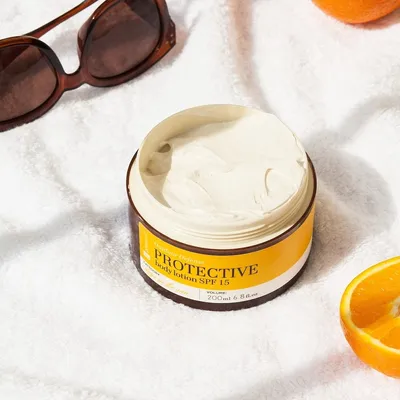 Phenomé Protective Body Lotion SPF15 (Lotion do twarzy i ciała z filtrem SPF 15)