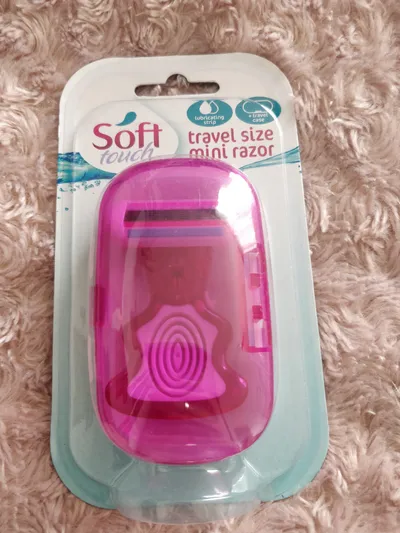 Soft Touch Mini Razor Travel Size (Minigolarka podróżna)