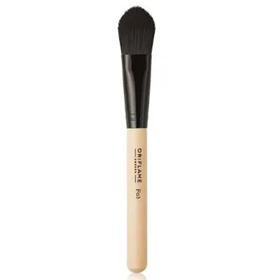 Oriflame Precision, Pędzel do podkładu F03