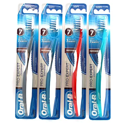 Oral-B Pro-Expert, CrossAction All-In-One, Manualna szczoteczka do zębów