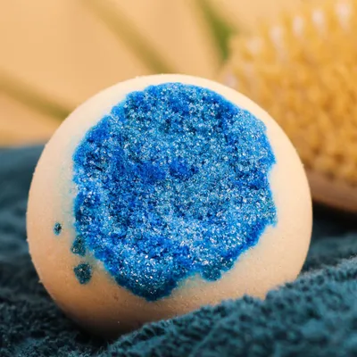 Naturalne Atelier Kula do kąpieli `Blue Moon`