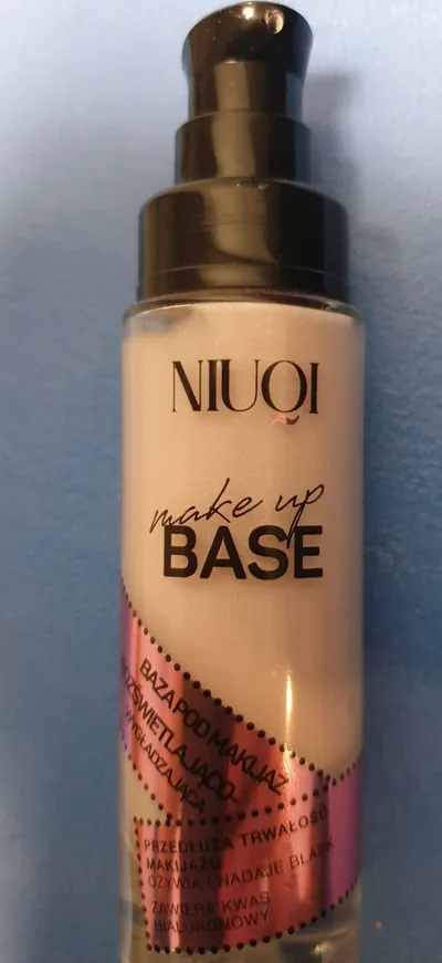 Niuqi Make Up, Base (Baza pod makijaż rozświetlająco-wygładzająca)