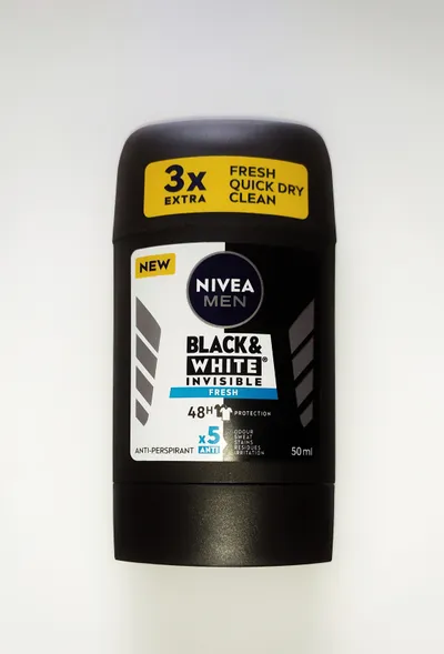 Nivea Men, Black & White Invisible Fresh Anti-perspirant Stick 48h (Antyperspirant w sztyfcie)