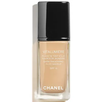 Chanel Vitalumiere, Fluide de Teint Eclat SPF 15 (Podkład rozświetlający)