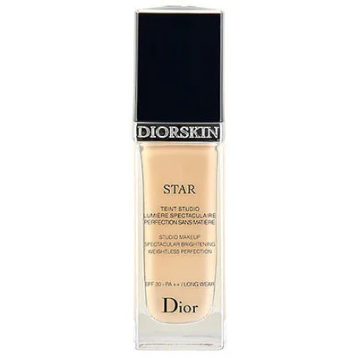 Christian Dior Diorskin Star, Studio Makeup (Podkład rozjaśniający do twarzy)
