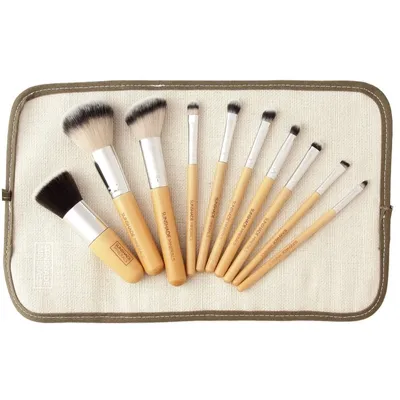 Sunshade Minerals Zestaw 10 pędzli w etui SM101