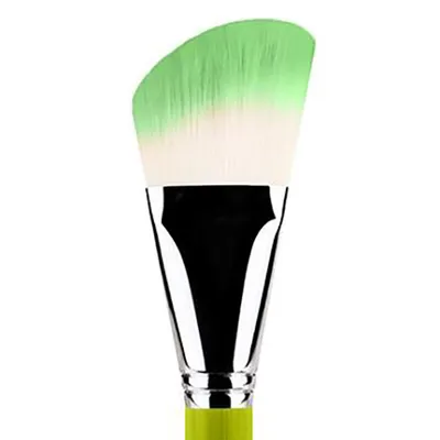 Bdellium Tools Green Bambu, Angled Face Brush 990 (Pędzel do pudru)