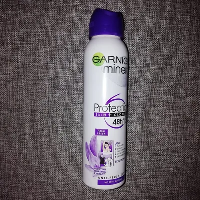 Garnier Mineral Protection 6 Skin + Clothes 48h Non Stop Anti-Perspirant (Antyperspirant w sprayu 6 w 1)