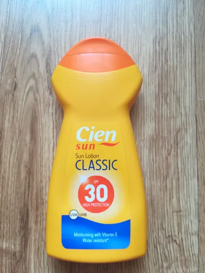 Cien Sun, Sun Lotion Classic SPF 30 (Mleczko do opalania)